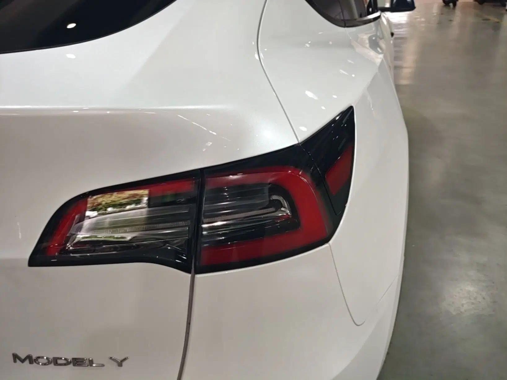 Tesla Model Y 2024 Rear-Wheel-Drive Version — миниатюра 9