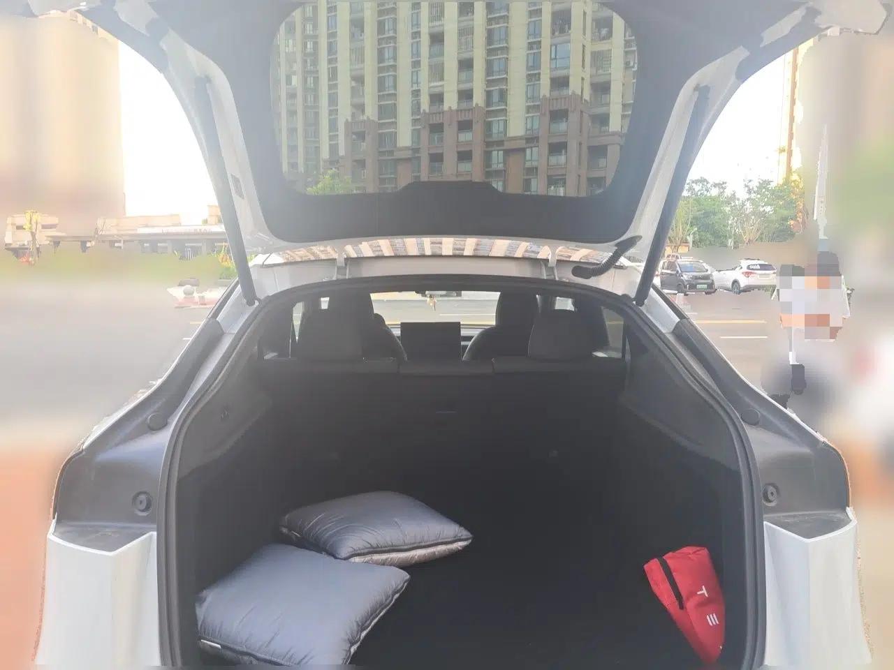 Tesla Model Y 2026 Rear-Drive Model — миниатюра 19