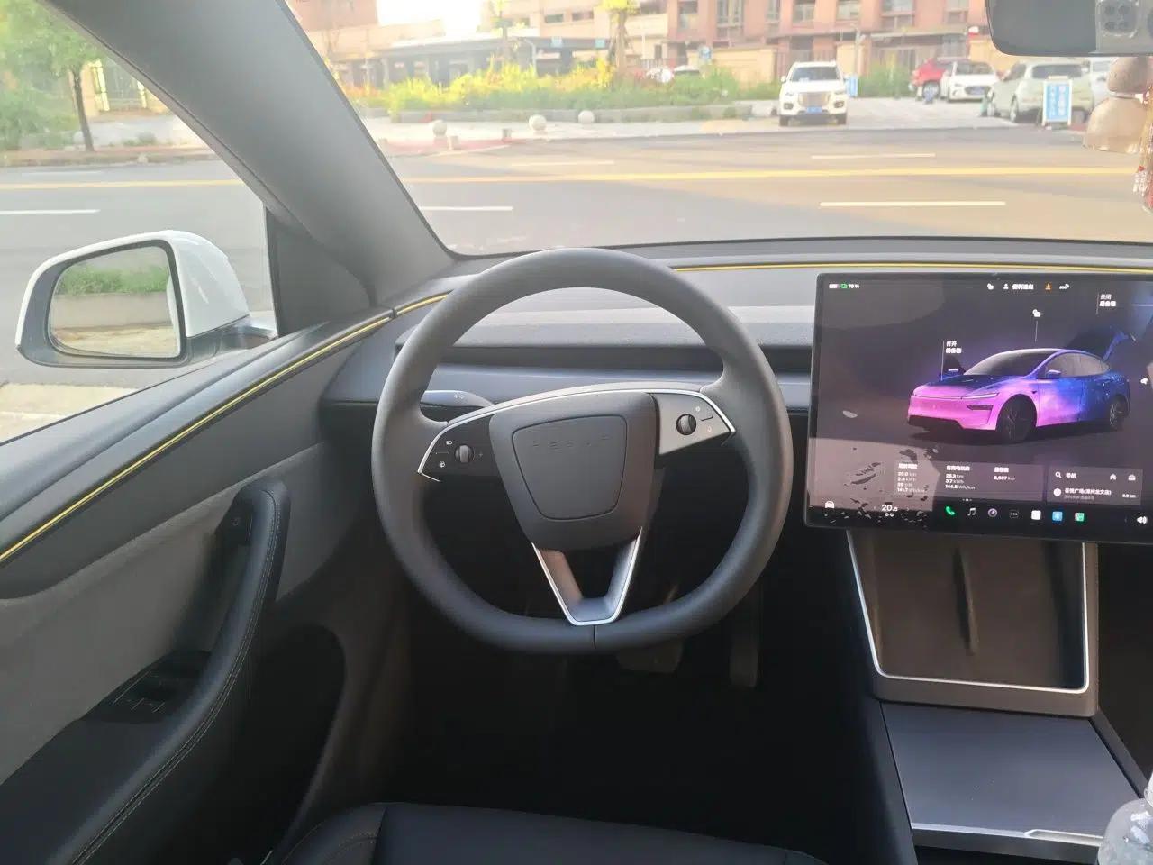 Tesla Model Y 2026 Rear-Drive Model — миниатюра 10