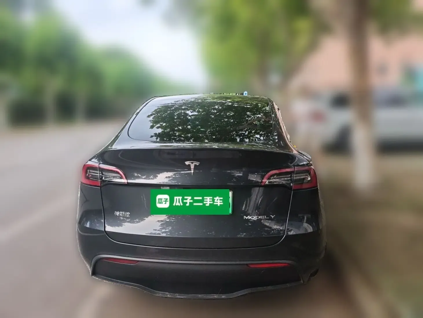 Tesla Model Y 2024 Rear-Wheel-Drive Version — миниатюра 5