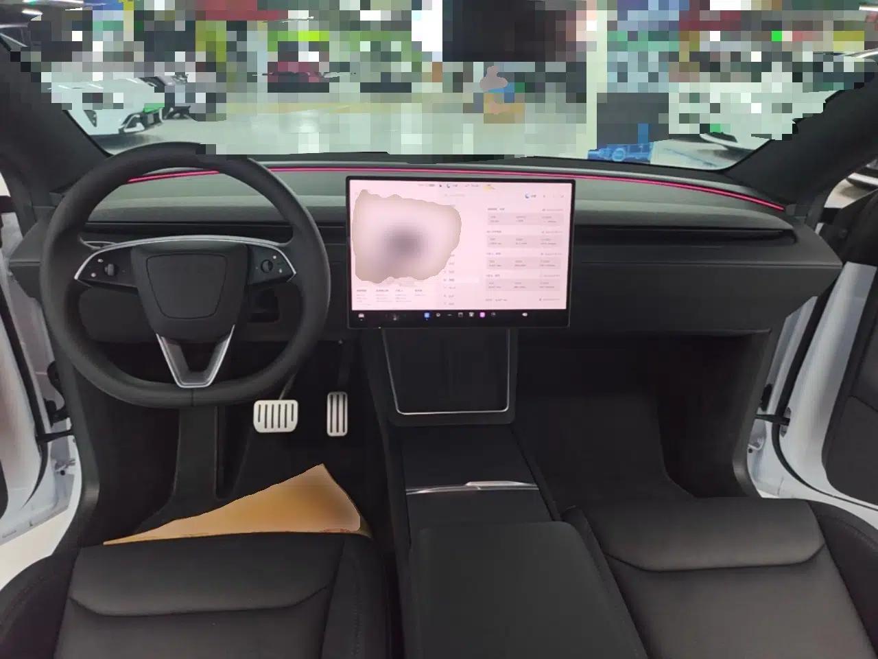Tesla Model Y 2026 Rear-Drive Model — миниатюра 12