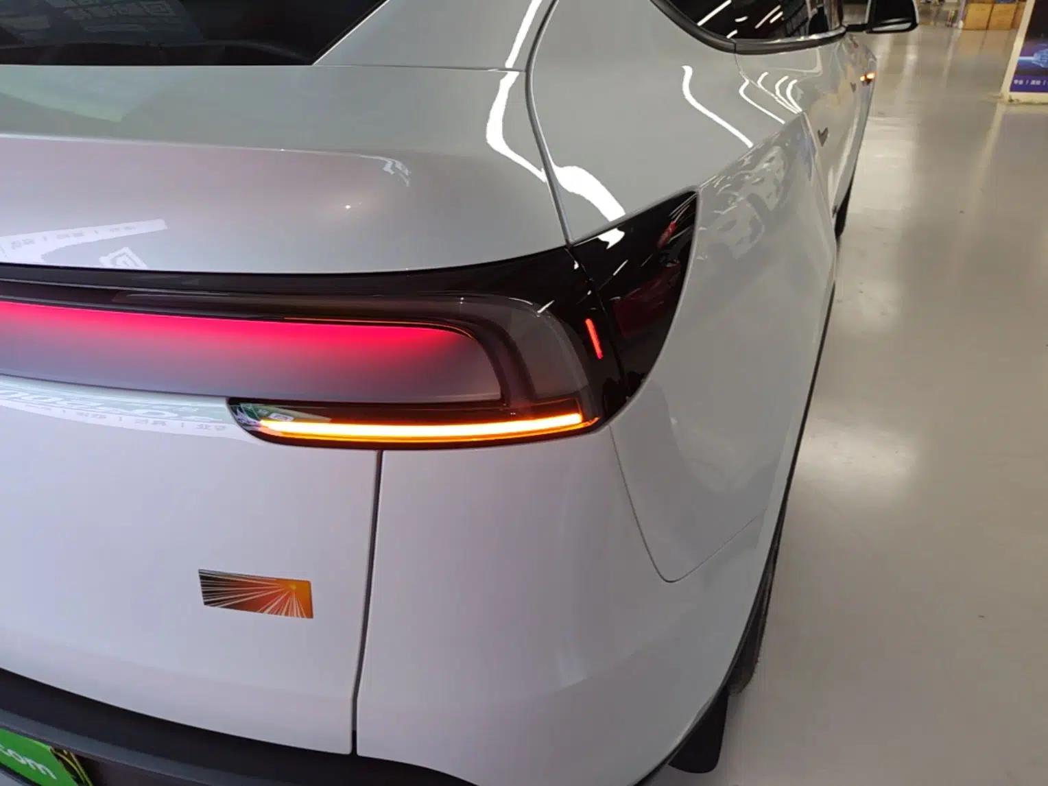 Tesla Model Y 2026 Rear-Drive Model — миниатюра 9