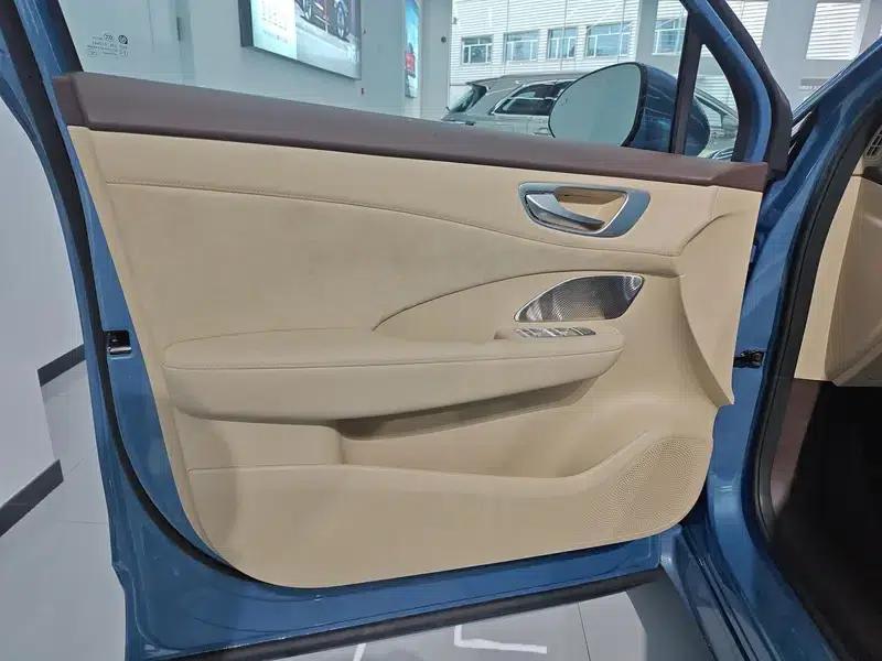 2025 Shangjie H5 Extended Range Max — миниатюра 11