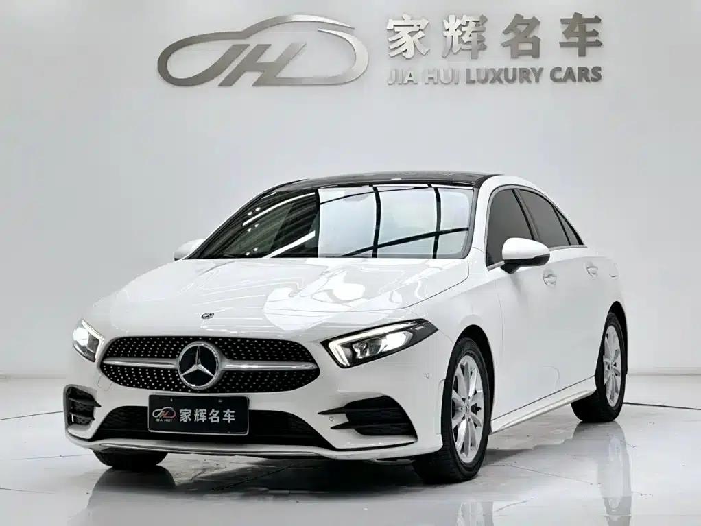 2019 Mercedes-Benz A-Class A 200 L Sport Sedan — миниатюра 1