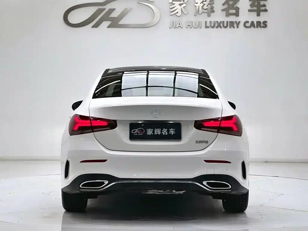 2019 Mercedes-Benz A-Class A 200 L Sport Sedan — миниатюра 6