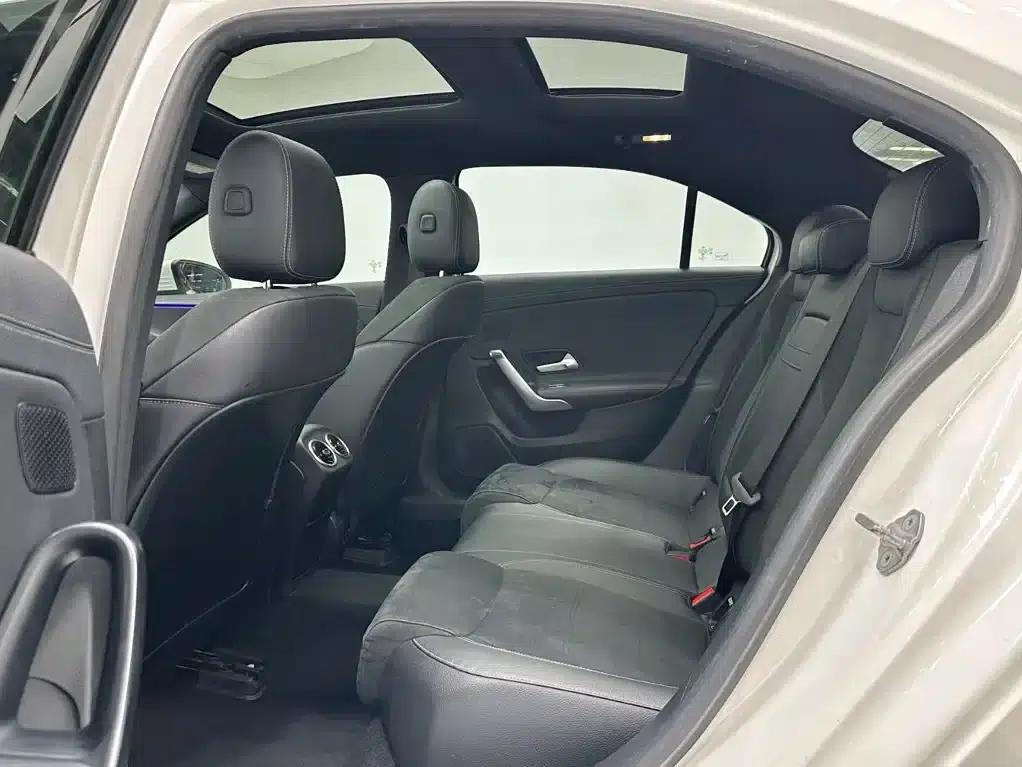 2019 Mercedes-Benz A-Class A 200 L Sport Sedan — миниатюра 9