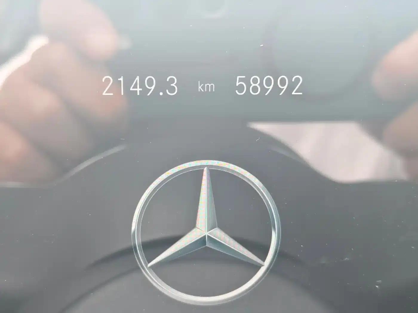 2021 Mercedes-Benz A-Class A 200 L Sport Sedan Dynamic — миниатюра 4