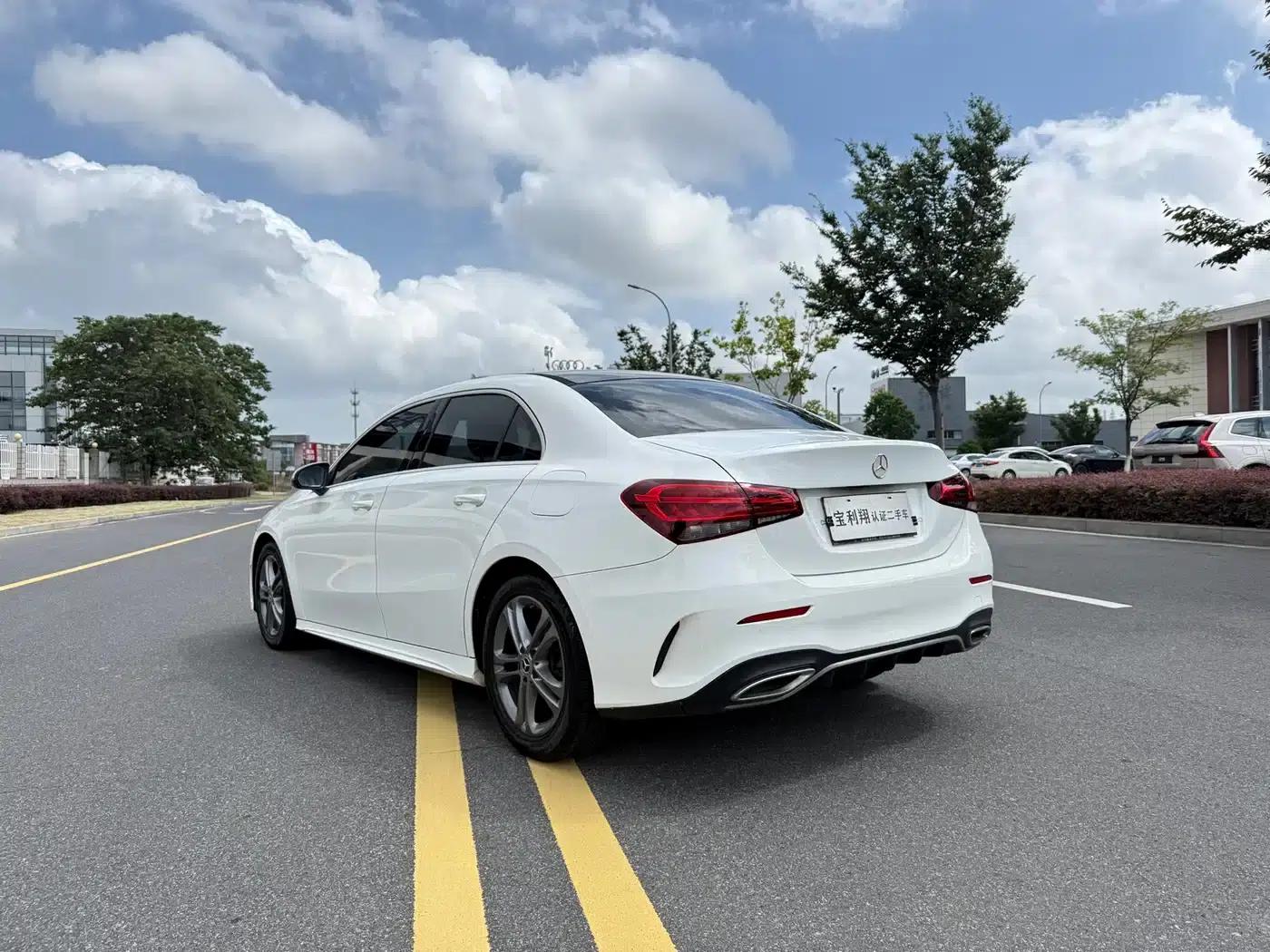 2021 Mercedes-Benz A-Class A 200 L Sport Sedan Dynamic — миниатюра 7