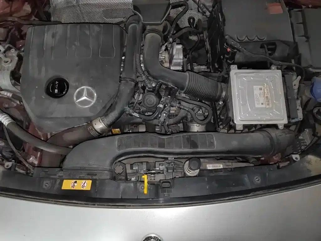 Mercedes-Benz A-Class 2020 Facelift A 200 L Sport Sedan Dynamic Edition — миниатюра 16