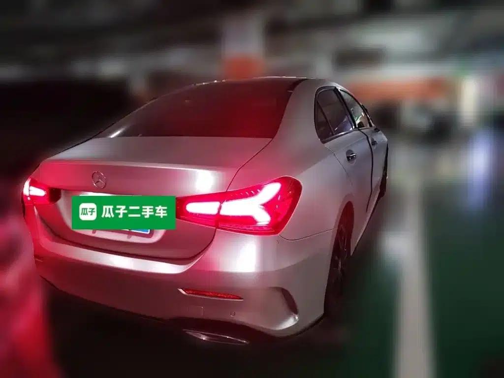 Mercedes-Benz A-Class 2020 Facelift A 200 L Sport Sedan Dynamic Edition — миниатюра 3
