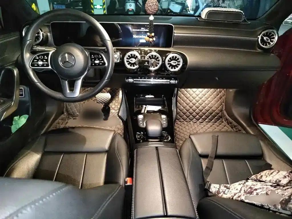 Mercedes-Benz A-Class 2020 Facelift A 200 L Sport Sedan Dynamic Edition — миниатюра 5