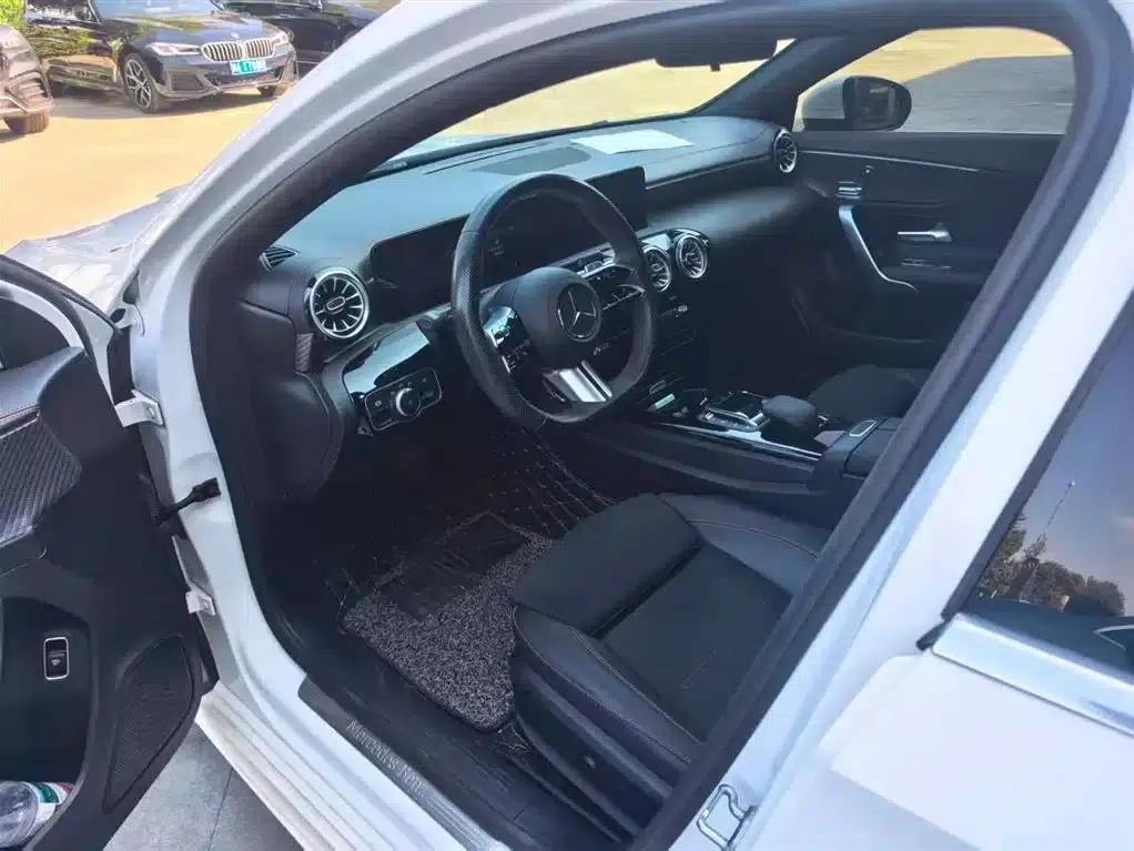 2023 Mercedes-Benz A-Class A 200 L Fashion Edition — миниатюра 12