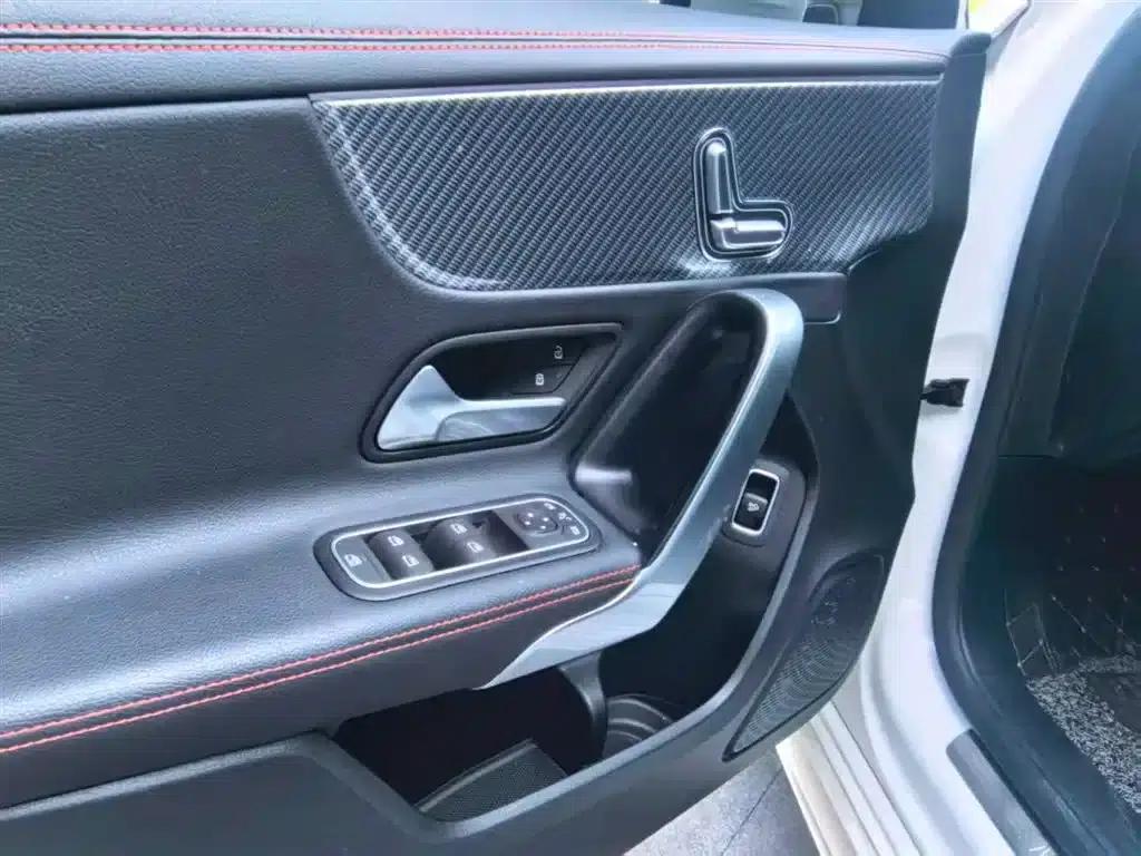 2023 Mercedes-Benz A-Class A 200 L Fashion Edition — миниатюра 16