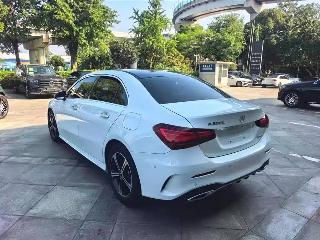 2023 Mercedes-Benz A-Class A 200 L Fashion Edition — миниатюра 5