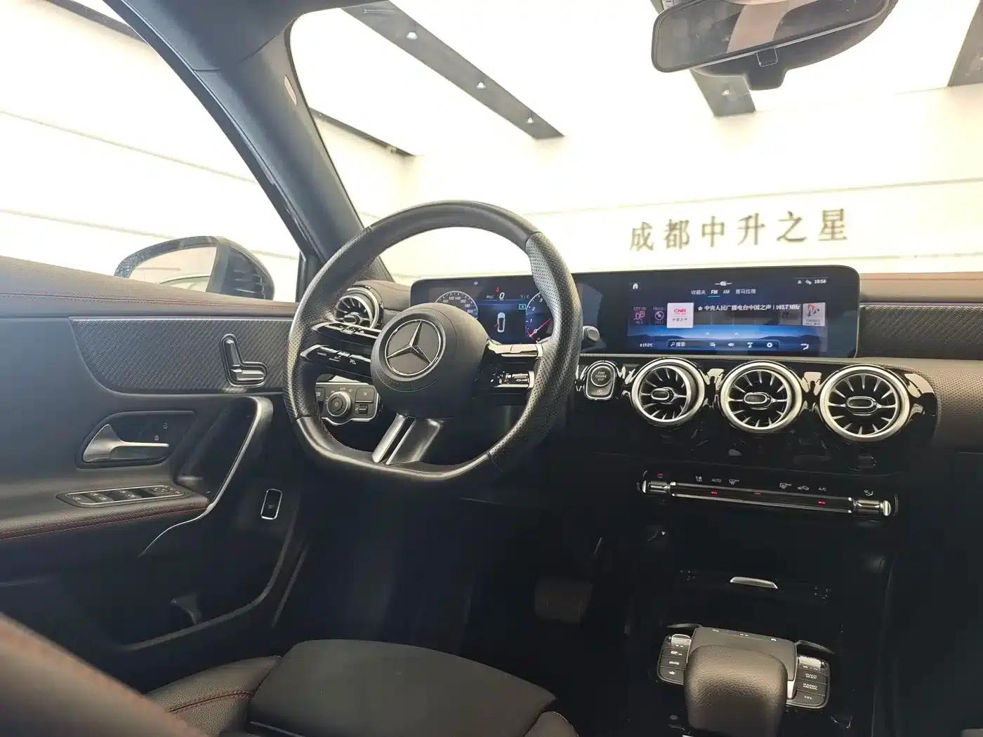Mercedes-Benz A-Class 2024 A 200 L Fashion Edition — миниатюра 11