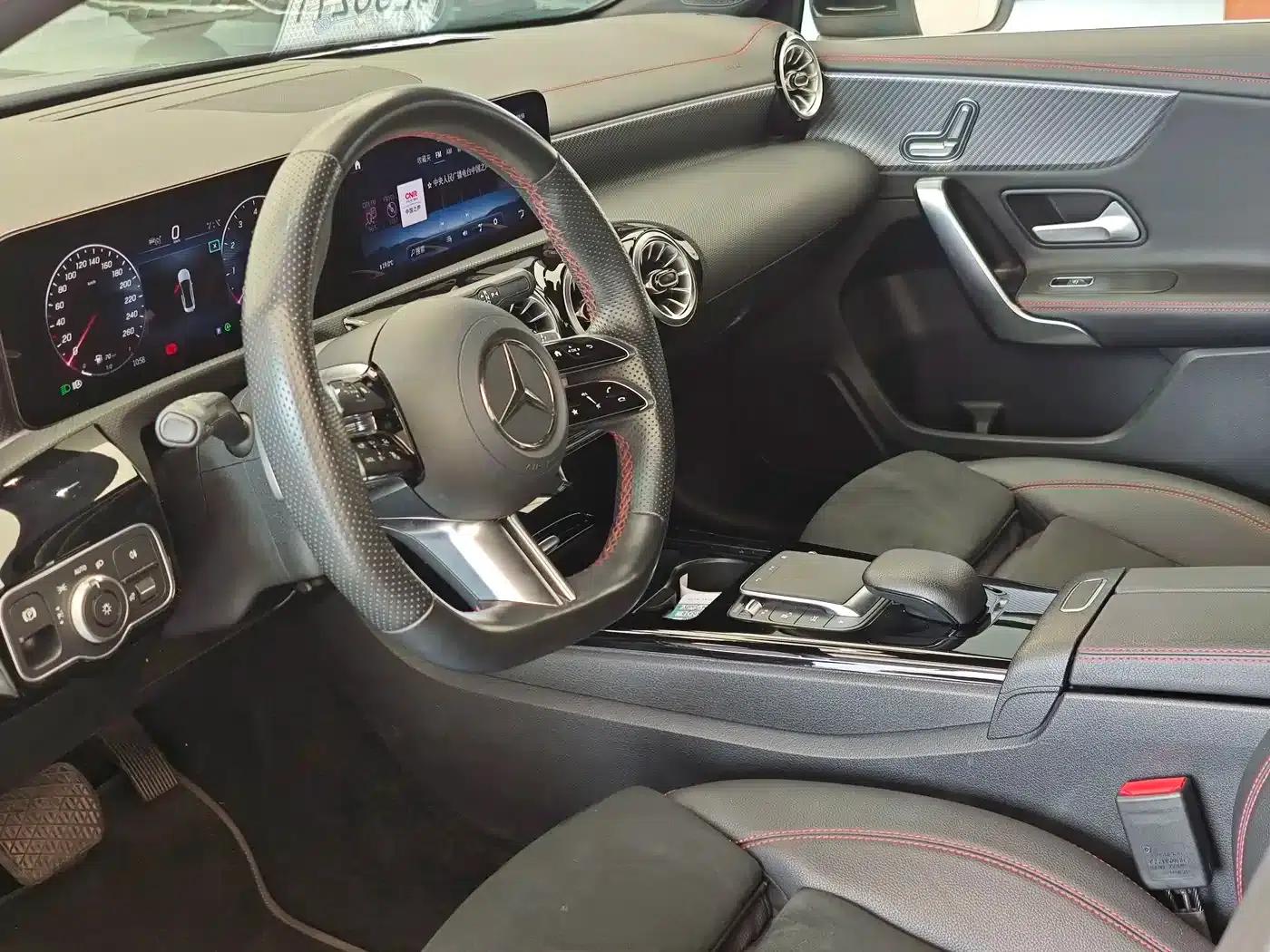 Mercedes-Benz A-Class 2024 A 200 L Fashion Edition — миниатюра 7