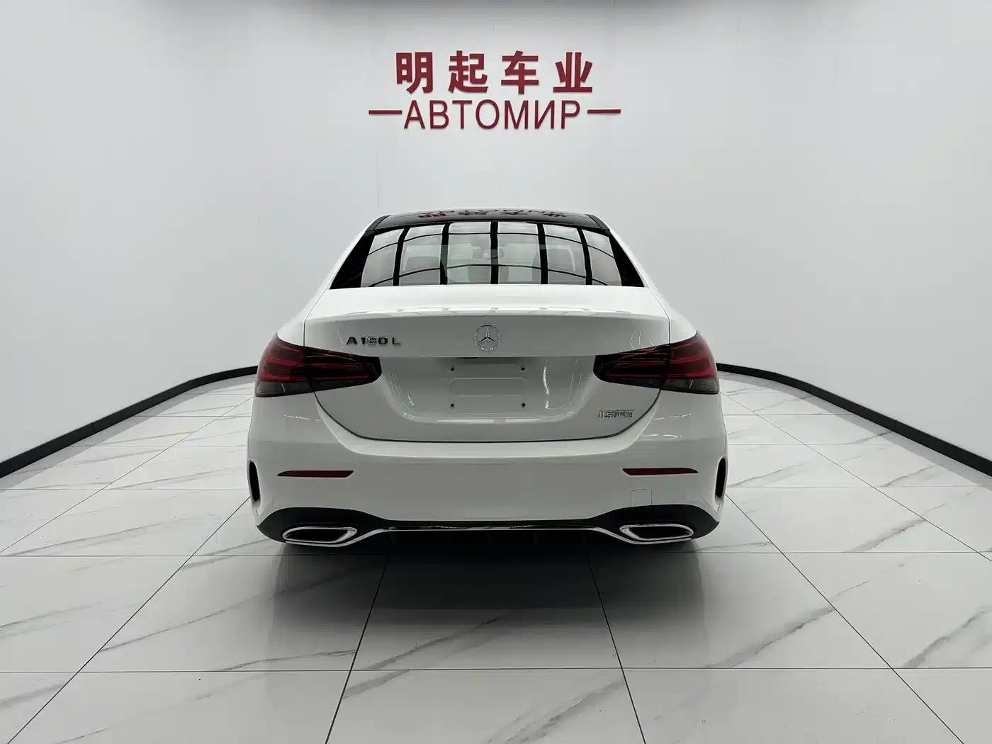 Mercedes-Benz A-Class 2022 Facelift A 180 L Sport Sedan — миниатюра 10