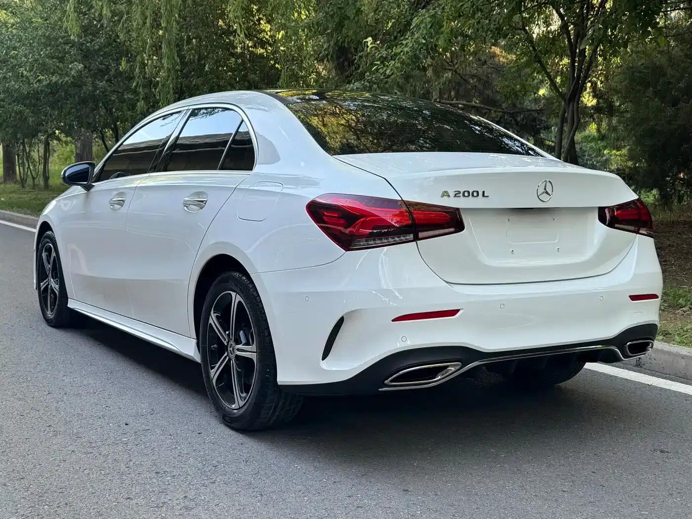 Mercedes-Benz A-Class 2022 A 200 L Sport Sedan Dynamic Edition — миниатюра 15