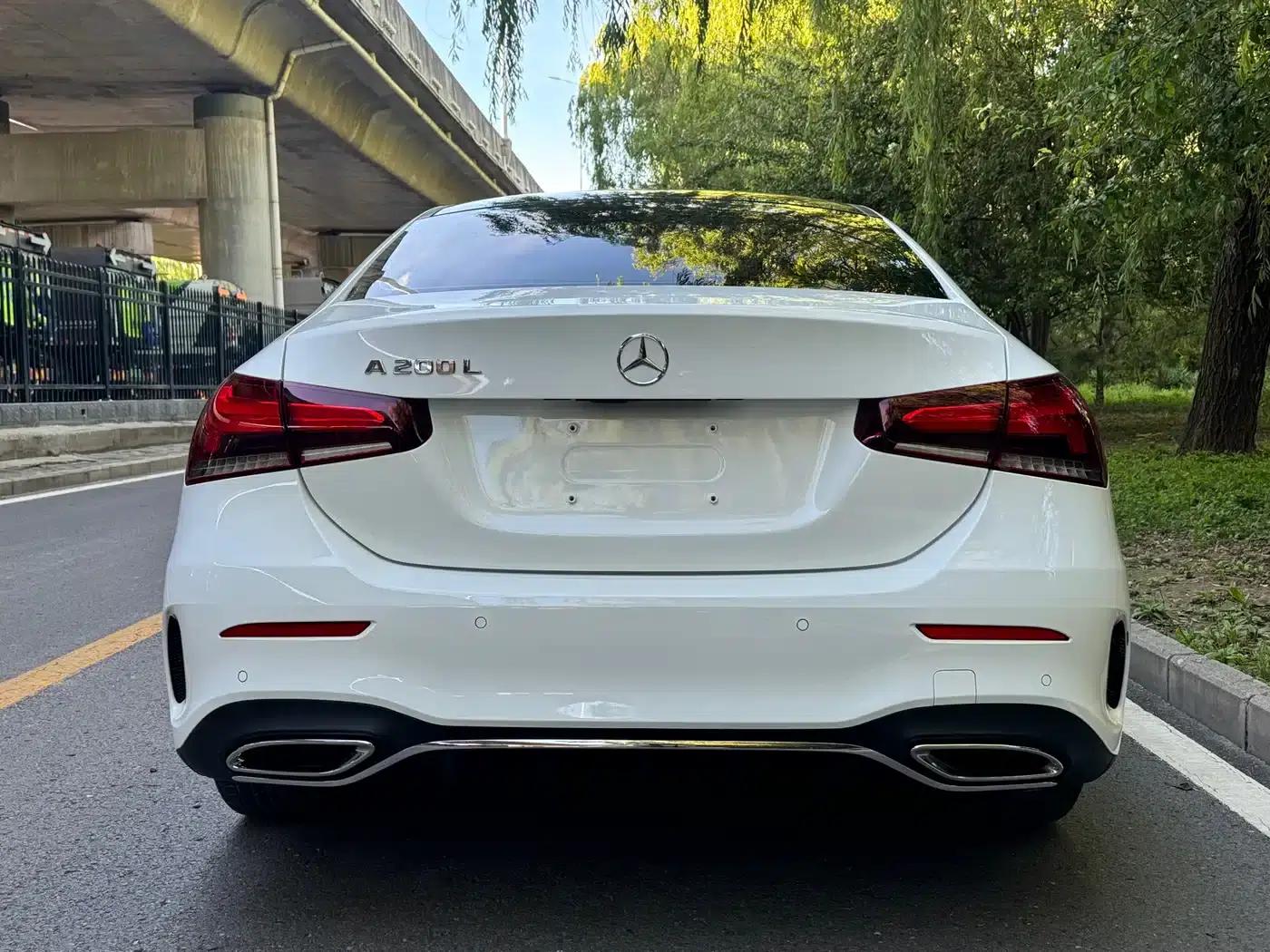 Mercedes-Benz A-Class 2022 A 200 L Sport Sedan Dynamic Edition — миниатюра 17