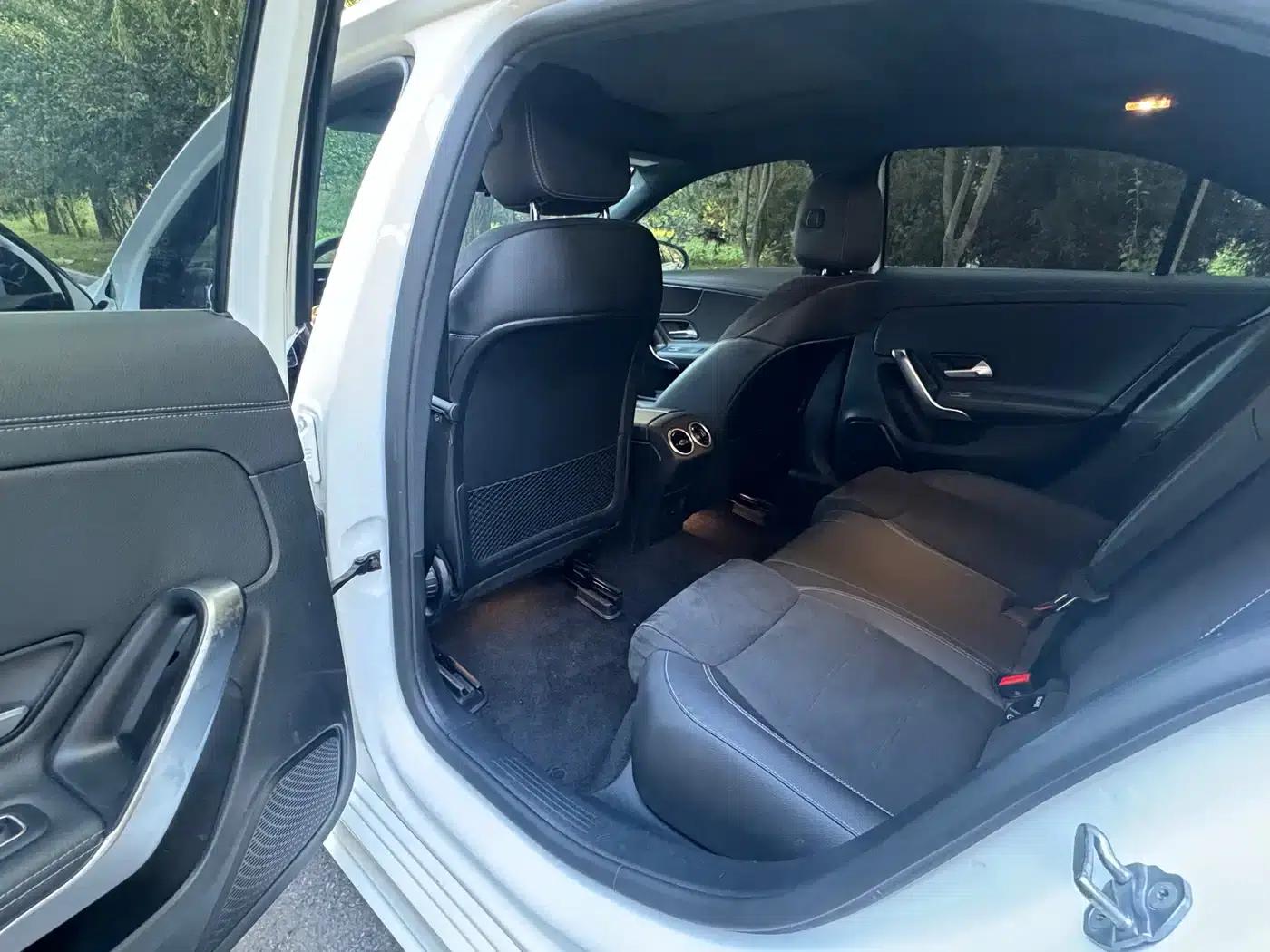 Mercedes-Benz A-Class 2022 A 200 L Sport Sedan Dynamic Edition — миниатюра 7
