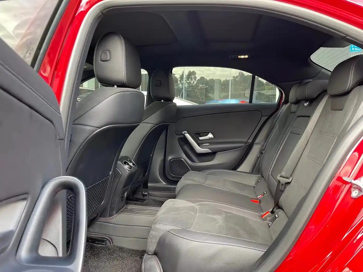 2023 Mercedes-Benz A-Class A 200 L Fashion Edition — миниатюра 9