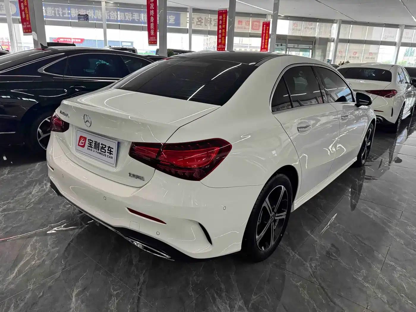 Mercedes-Benz A-Class 2024 A 200 L Fashion Edition — миниатюра 4