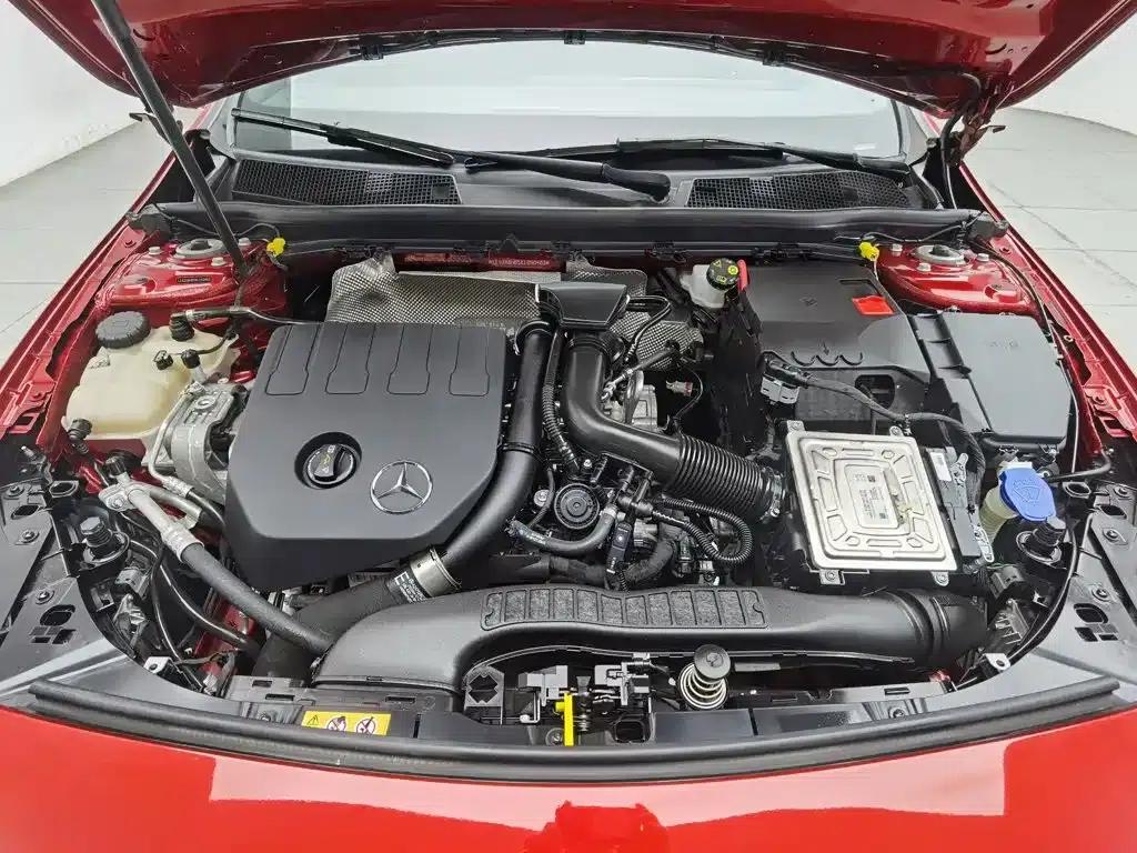 Mercedes-Benz A-Class 2019 Facelift A 200 L Sport Sedan — миниатюра 6