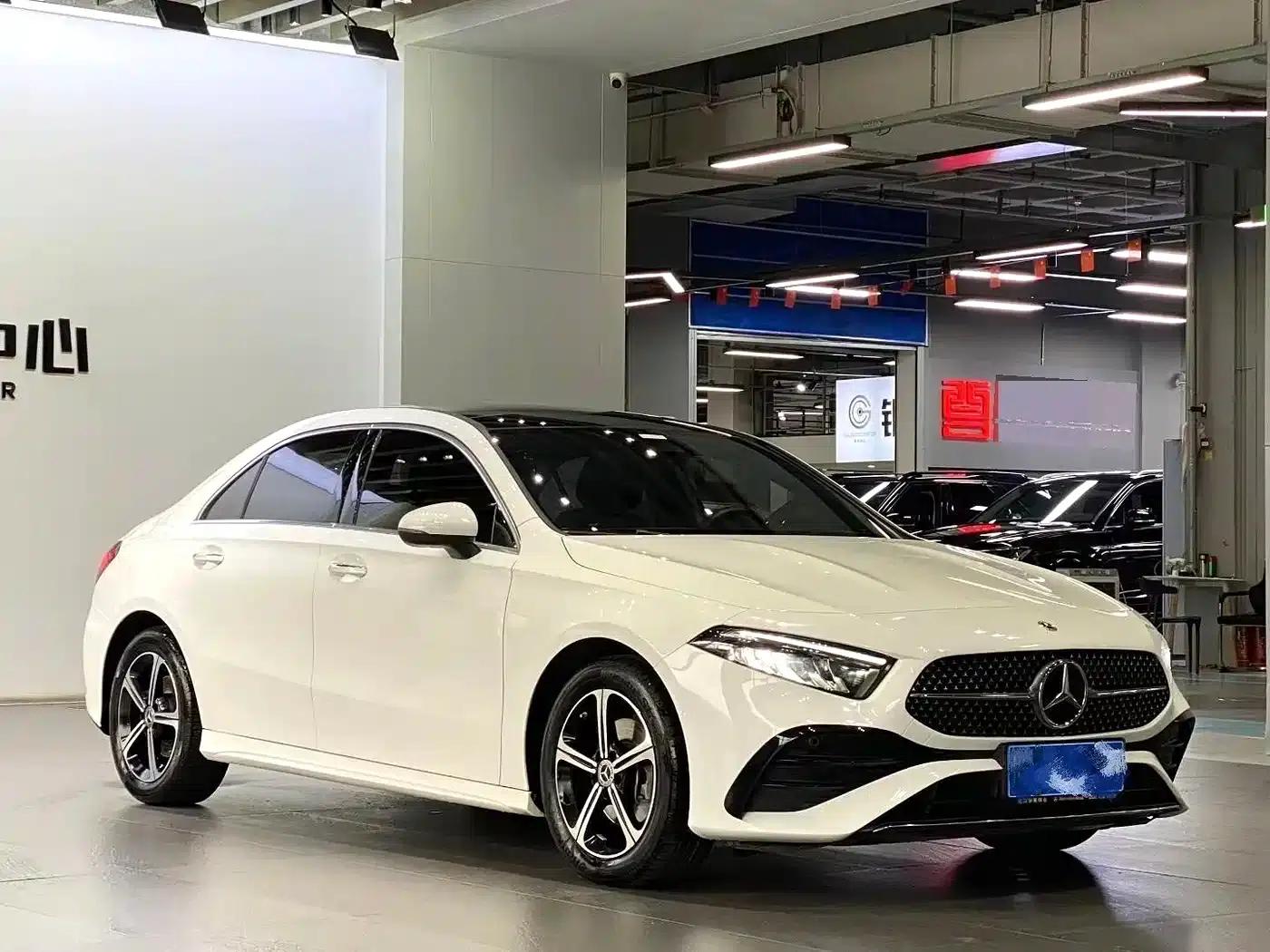 Mercedes-Benz A-Class 2024 A 200 L Fashion Edition — миниатюра 3
