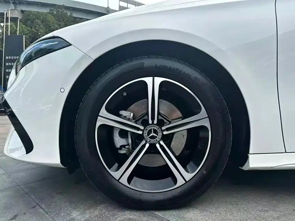 Mercedes-Benz A-Class 2025 A 200 L Fashion Edition — миниатюра 13
