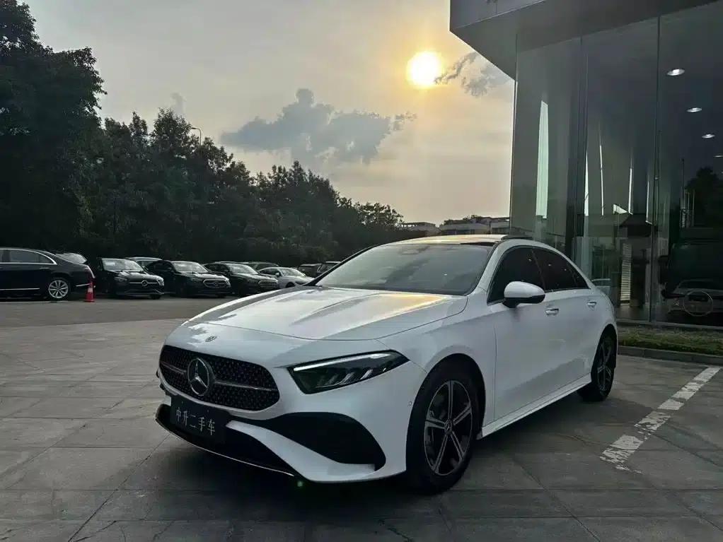 Mercedes-Benz A-Class 2025 A 200 L Fashion Edition — миниатюра 4