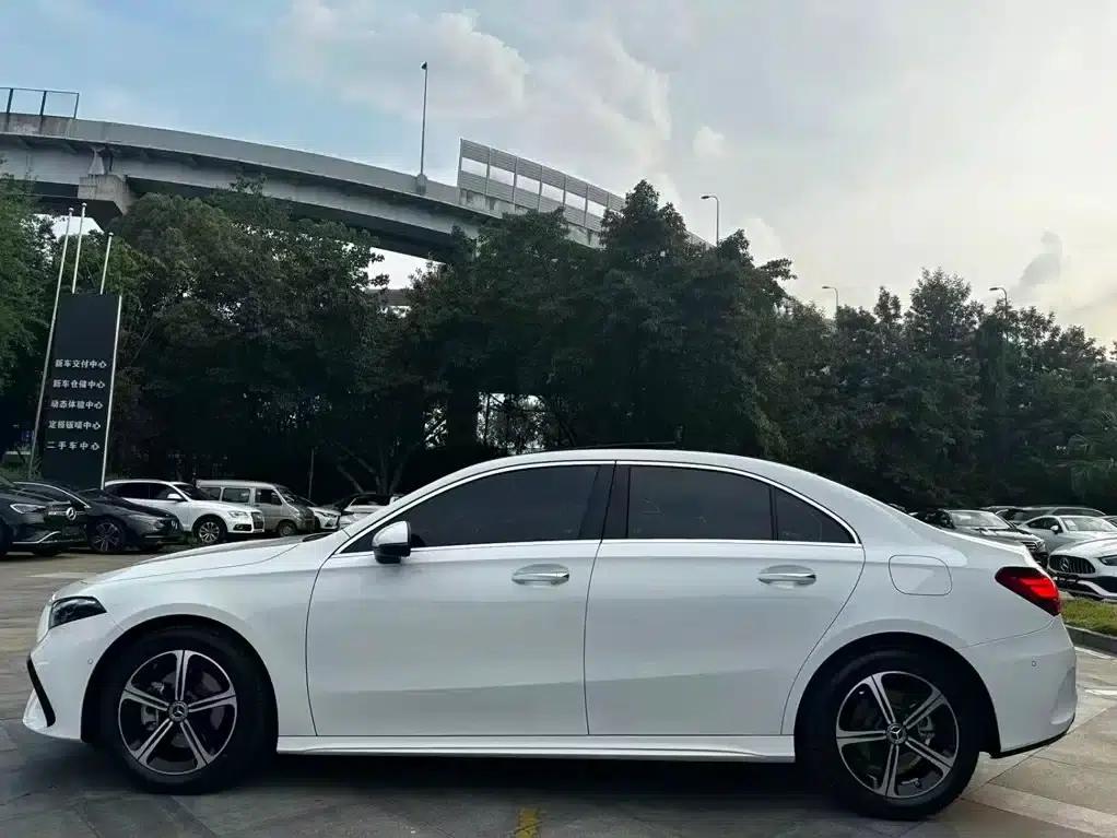Mercedes-Benz A-Class 2025 A 200 L Fashion Edition — миниатюра 6