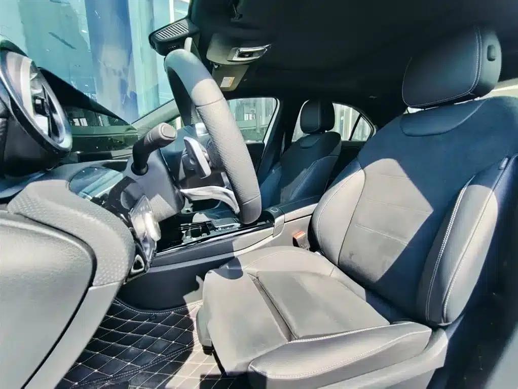 2023 Mercedes-Benz A-Class A 200 L Fashion Edition — миниатюра 11
