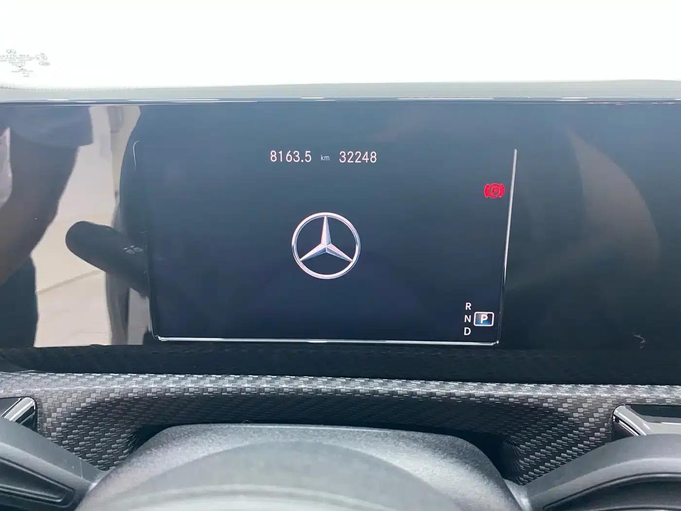 2022 Mercedes-Benz A-Class A 180 L Sport Sedan — миниатюра 13
