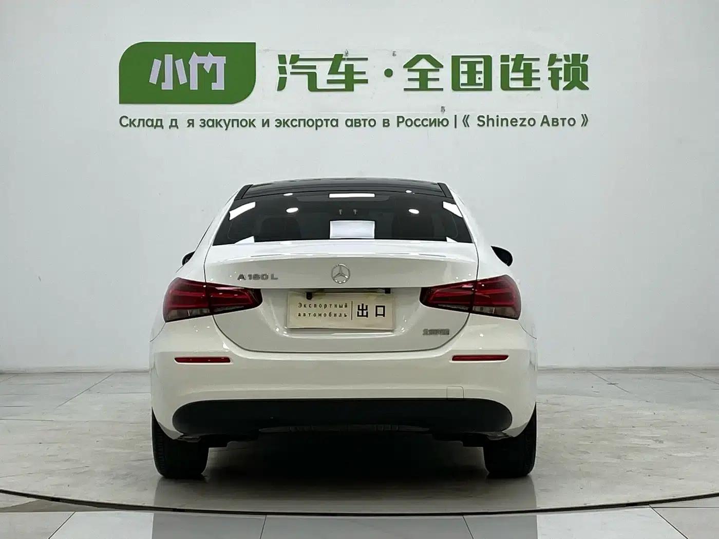 2022 Mercedes-Benz A-Class A 180 L Sport Sedan — миниатюра 6