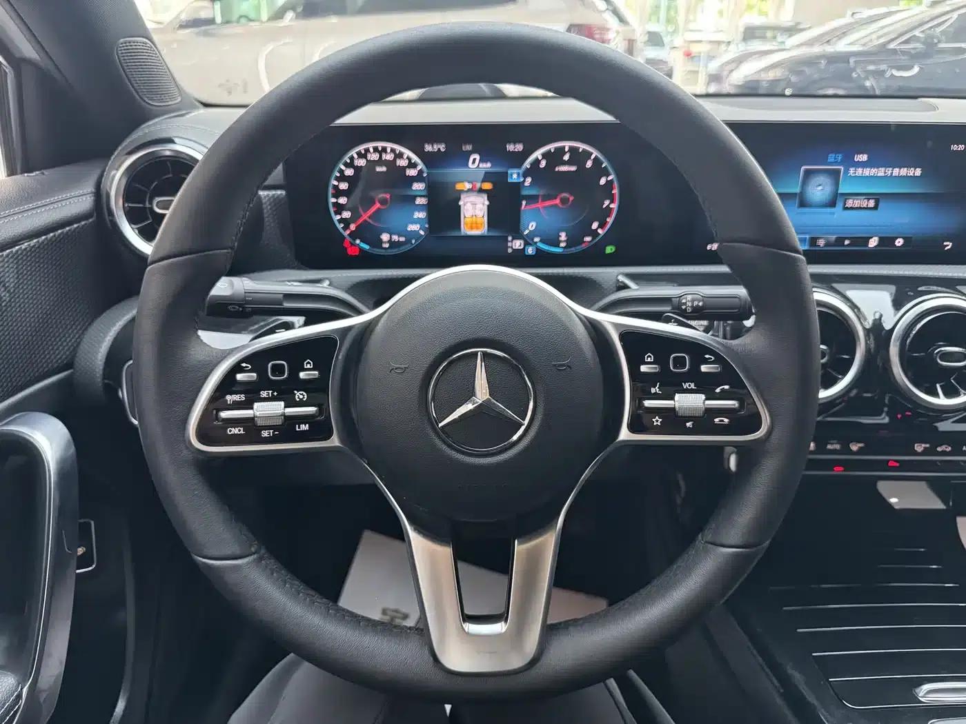 2021 Mercedes-Benz A-Class A 200 L Sport Sedan Dynamic — миниатюра 19