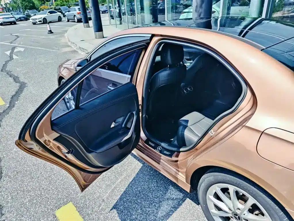 Mercedes-Benz A-Class 2020 Facelift A 200 L Sport Sedan Dynamic Edition — миниатюра 15
