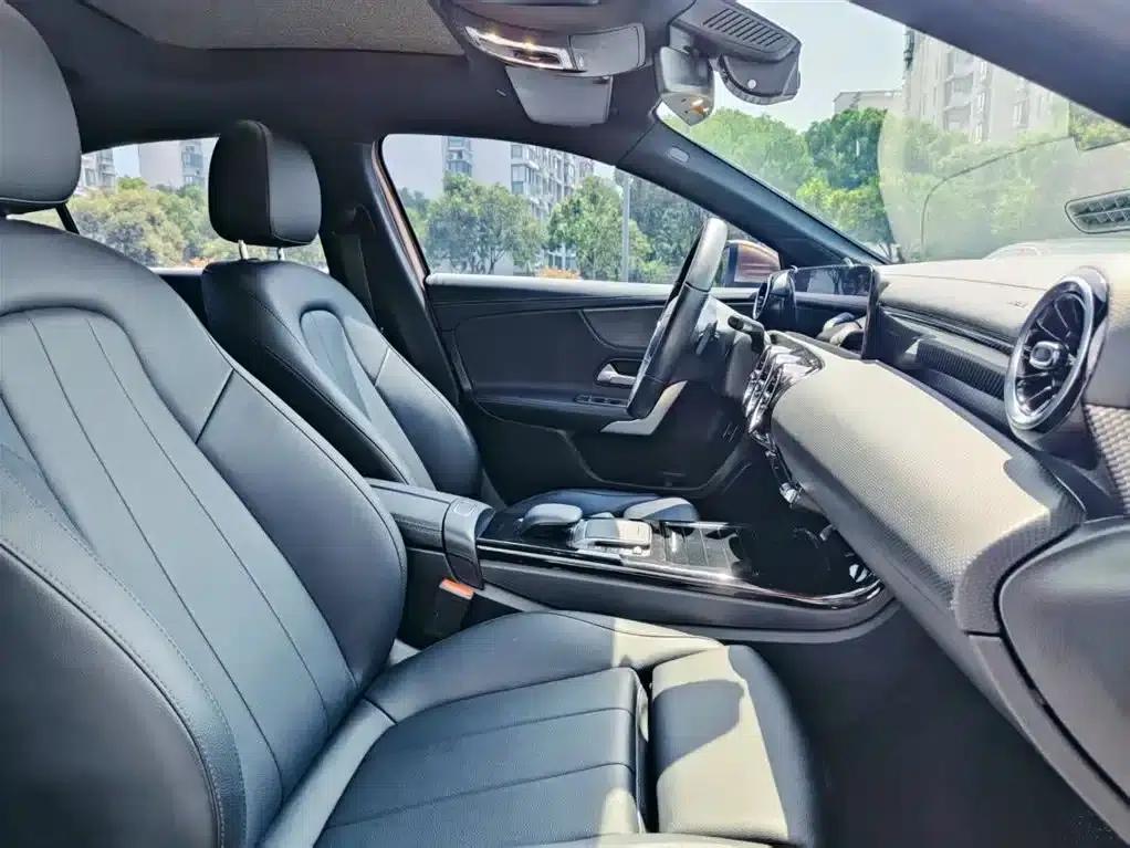 Mercedes-Benz A-Class 2020 Facelift A 200 L Sport Sedan Dynamic Edition — миниатюра 20
