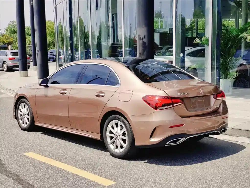 Mercedes-Benz A-Class 2020 Facelift A 200 L Sport Sedan Dynamic Edition — миниатюра 3
