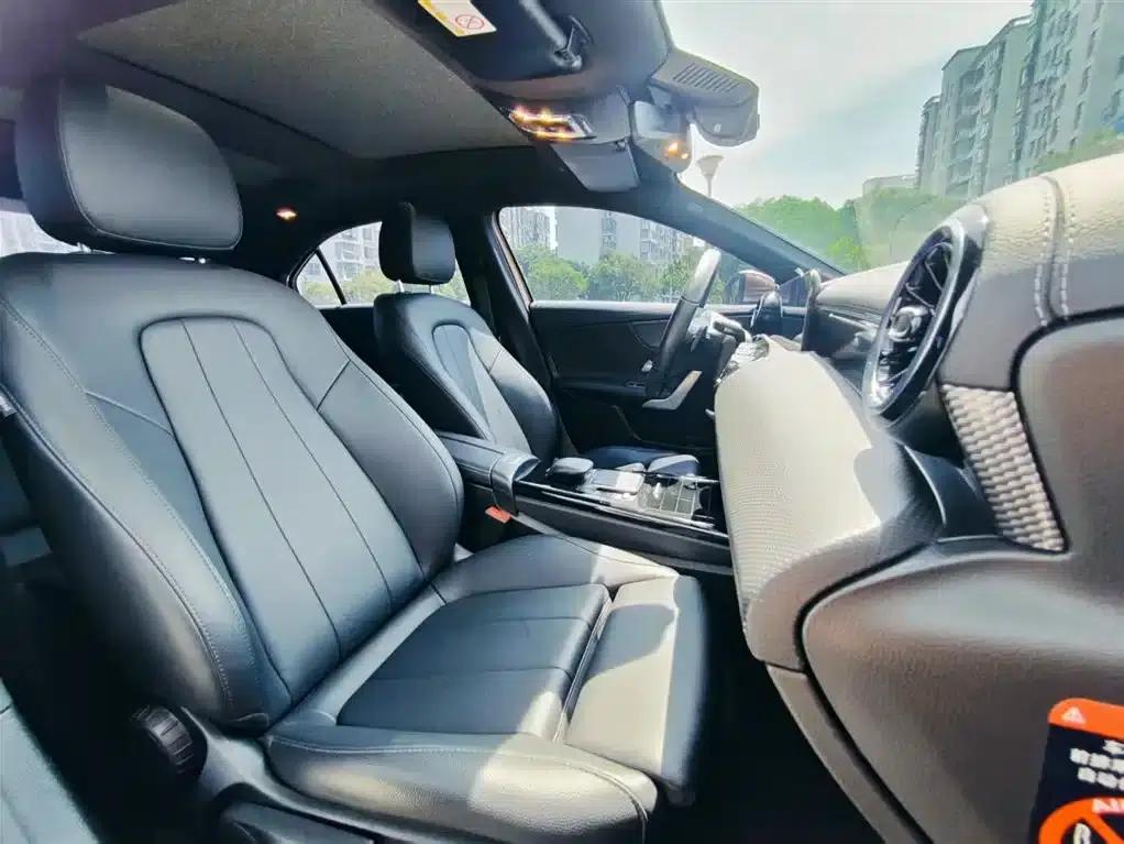 Mercedes-Benz A-Class 2020 Facelift A 200 L Sport Sedan Dynamic Edition — миниатюра 21