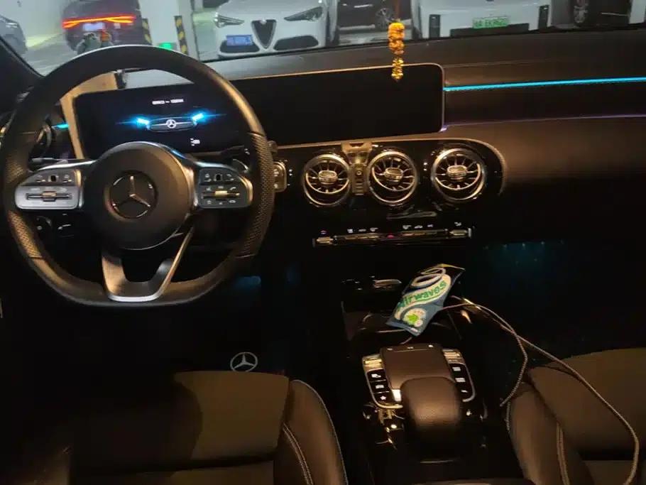 2019 Mercedes-Benz A-Class A 200 L Sport Sedan — миниатюра 12