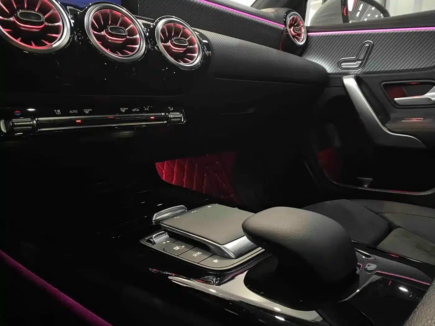 2023 Mercedes-Benz A-Class A 200 L Fashion Edition — миниатюра 12