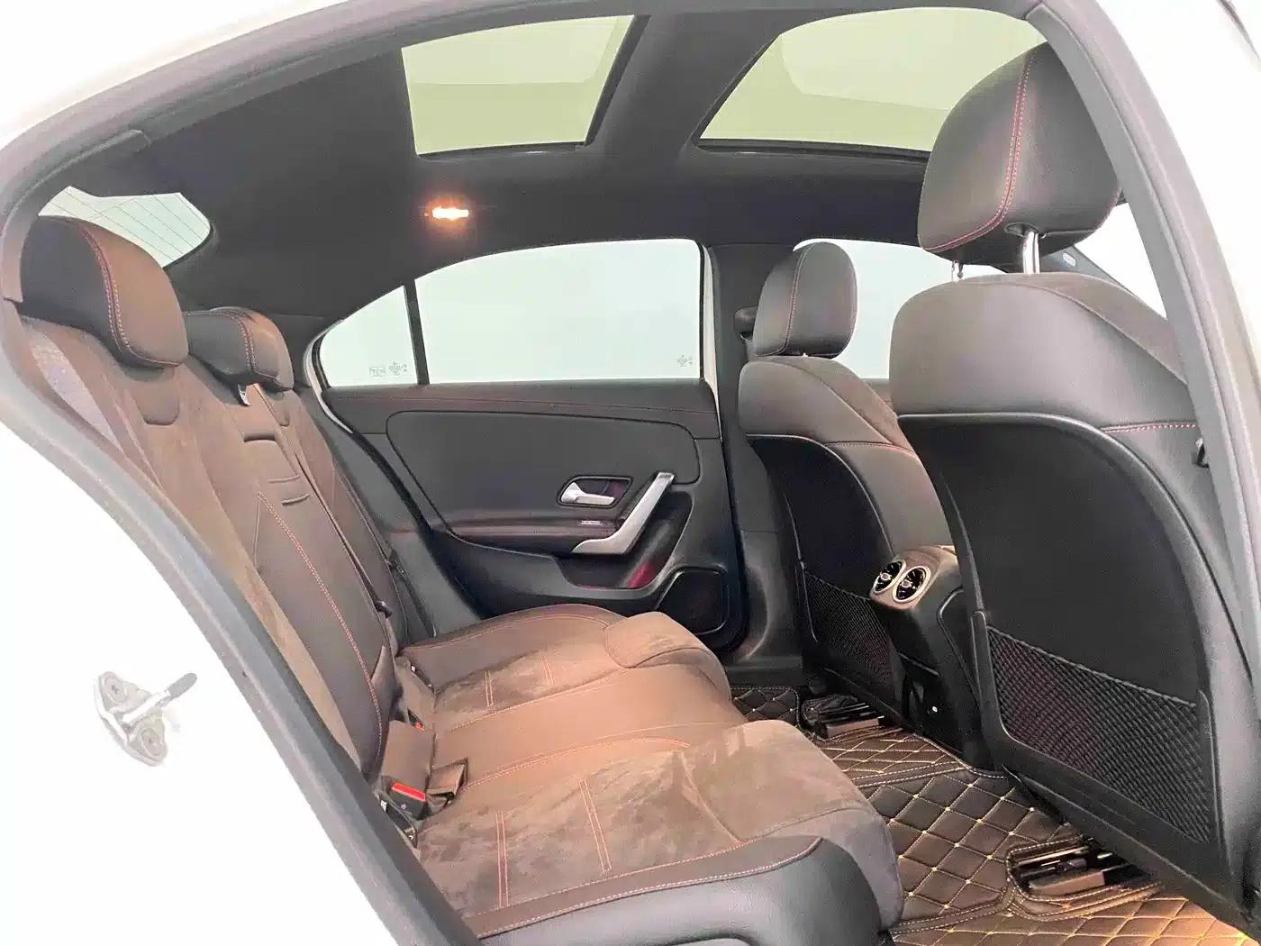 2023 Mercedes-Benz A-Class A 200 L Fashion Edition — миниатюра 4