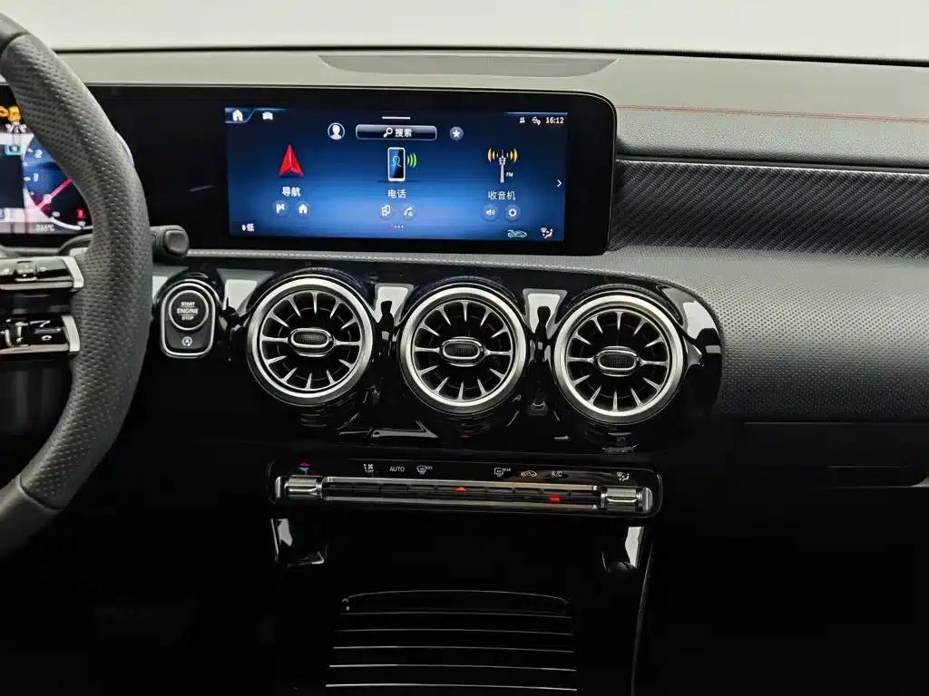 Mercedes-Benz A-Class 2025 A 200 L Fashion Edition — миниатюра 12