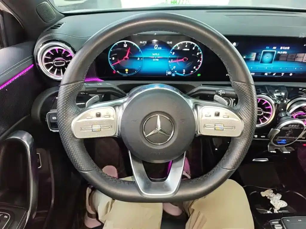 Mercedes-Benz A-Class 2022 Facelift A 200 L Sport Sedan Fashion Model — миниатюра 11