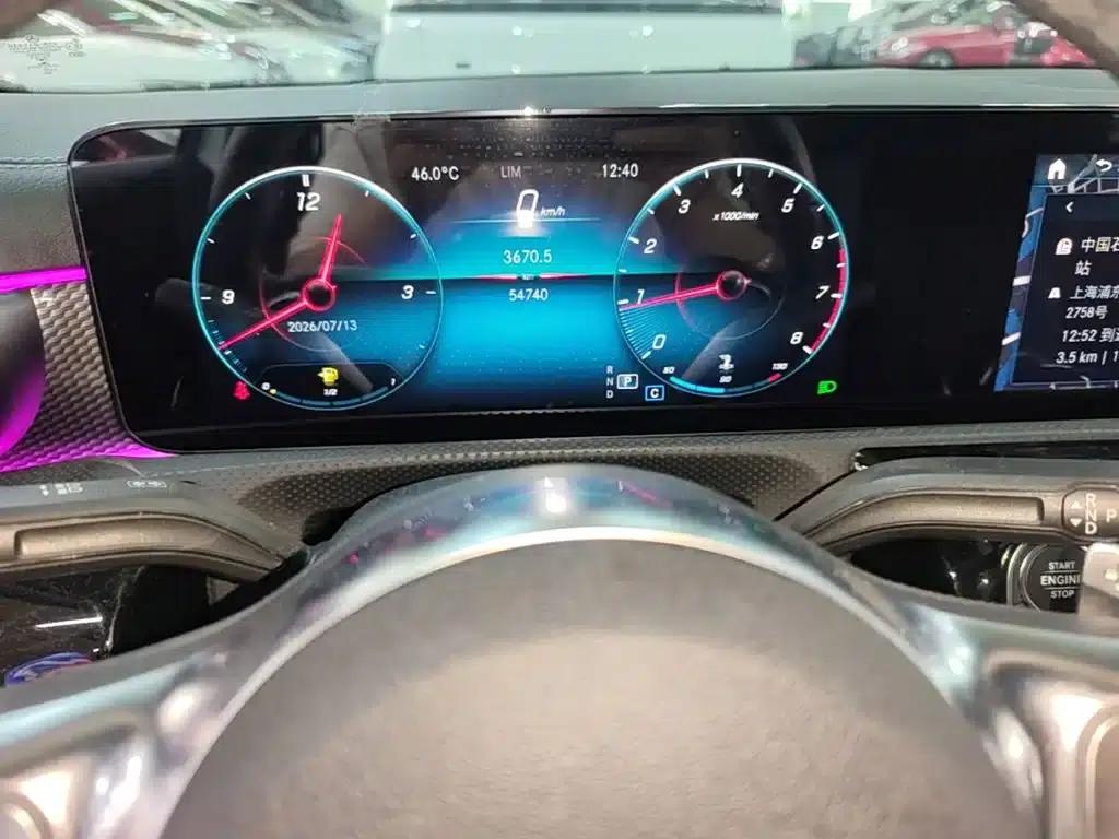 Mercedes-Benz A-Class 2022 Facelift A 200 L Sport Sedan Fashion Model — миниатюра 12