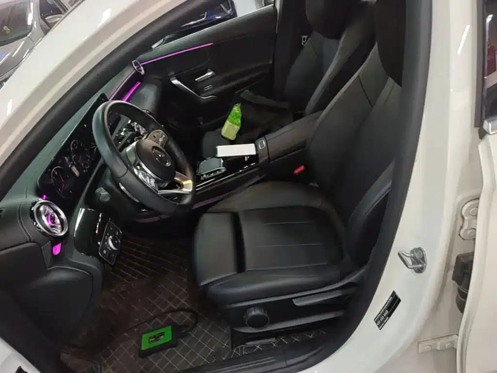 Mercedes-Benz A-Class 2022 Facelift A 200 L Sport Sedan Fashion Model — миниатюра 15