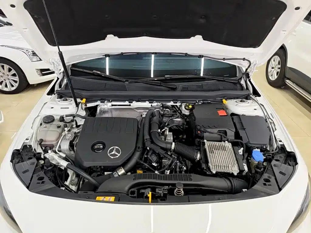 2023 Mercedes-Benz A-Class A 200 L Fashion Edition — миниатюра 20