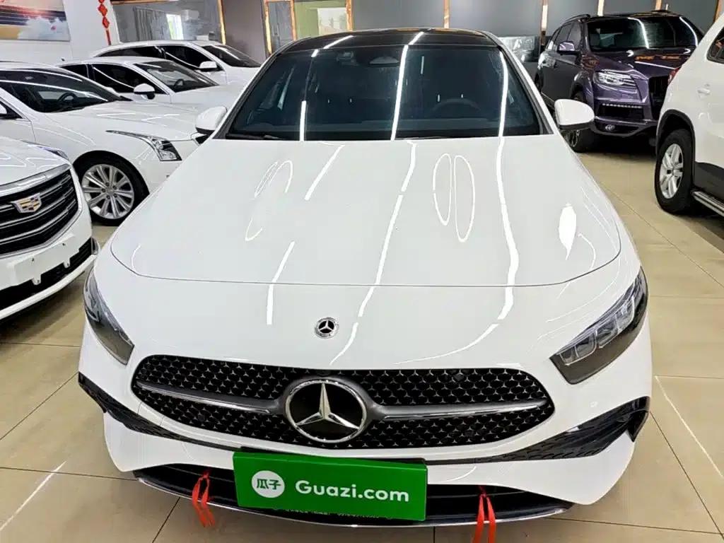 2023 Mercedes-Benz A-Class A 200 L Fashion Edition — миниатюра 3