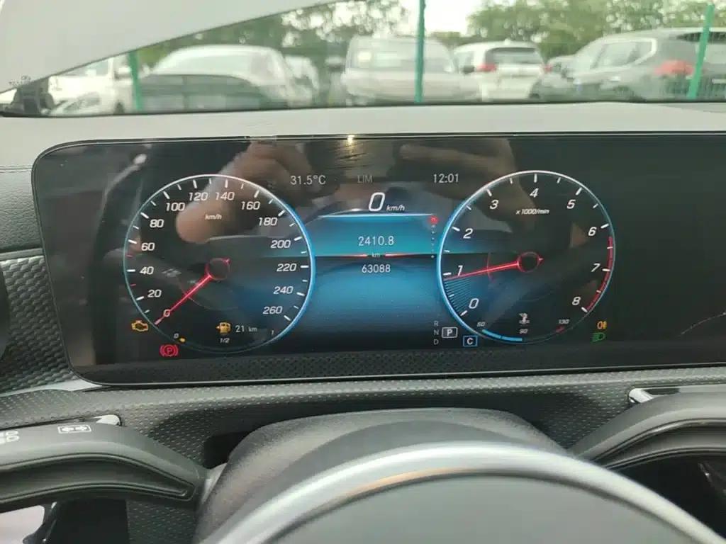 2021 Mercedes-Benz A-Class A 200 L Sport Sedan Dynamic — миниатюра 12