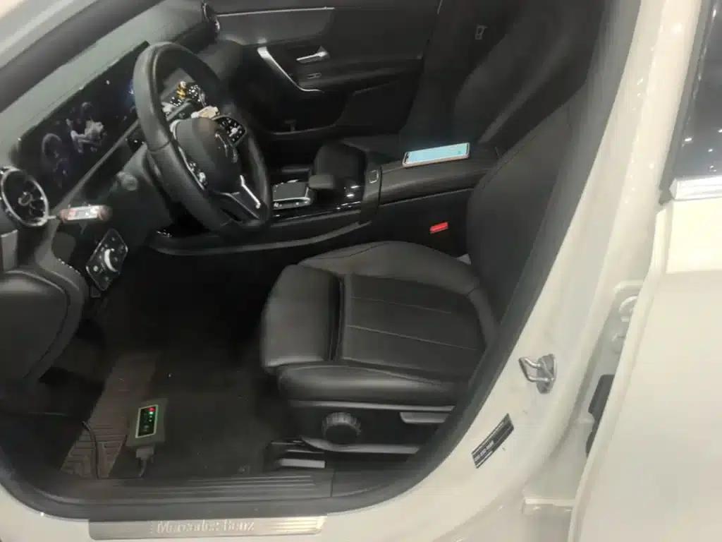 Mercedes-Benz A-Class 2021 Facelift A 180 L Sport Sedan — миниатюра 15